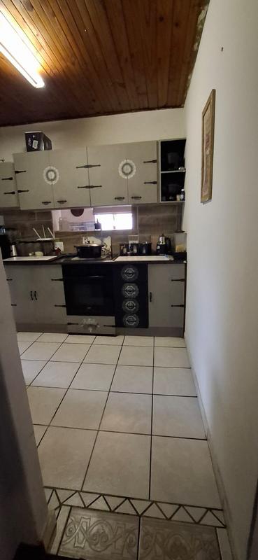 2 Bedroom Property for Sale in Ruyterwacht Western Cape